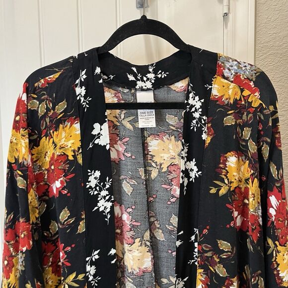 Time and Tru Black Red Gold Floral Open Front Kimono Top Womens One Size - Picture 2 of 9